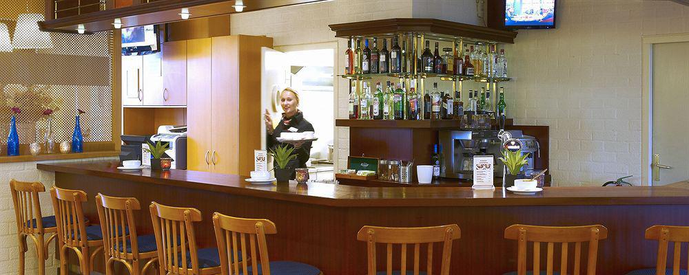 Bastion Hotel Leiden Voorschoten Esterno foto